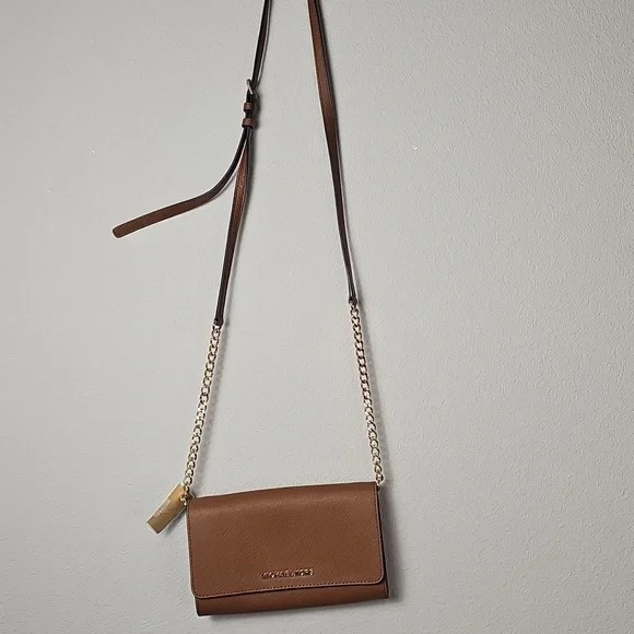 Michael Michael Kors Brown Leather Jet Set Travel Lg Phone Crossbody Bag NWT - Picture 2 of 9